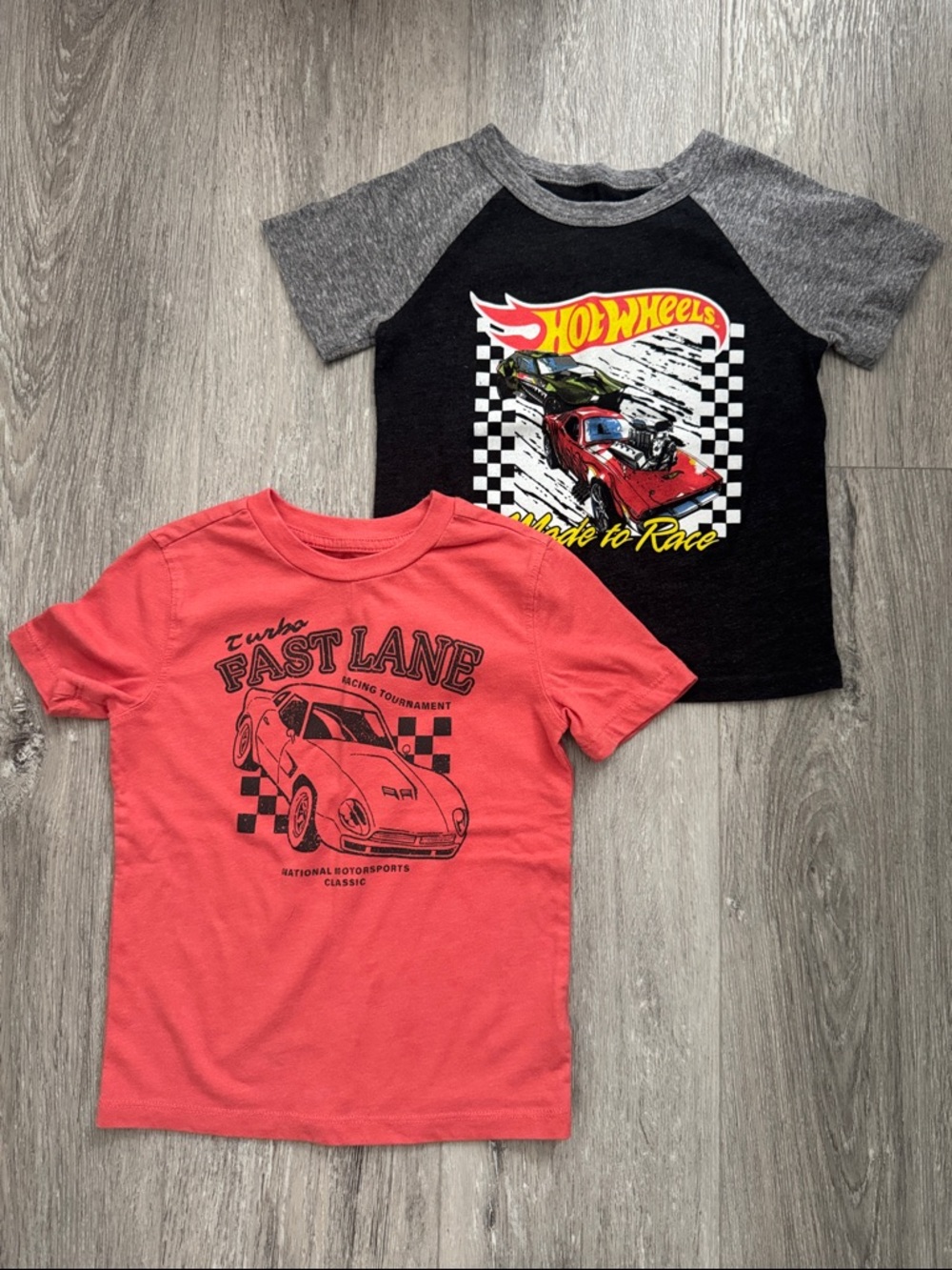 Boys Short Sleeve Cars TShirts—jumpin beans Hot Wheels Size 4T & 365 Kids Sz 4